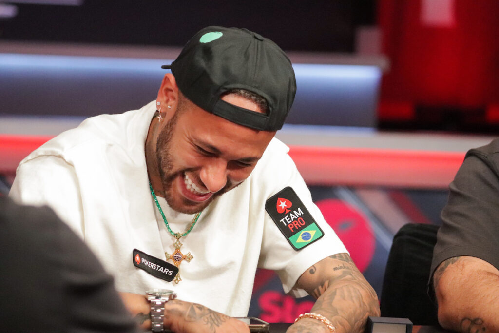 Neymar costuma se dar bem nos feltros virtuais do PokerStars