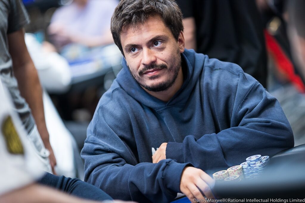 Ramiro Petrone chegou ao topo do ranking do PokerStake