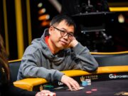 Elton Tsang tem o maior stack da decisão valiosa