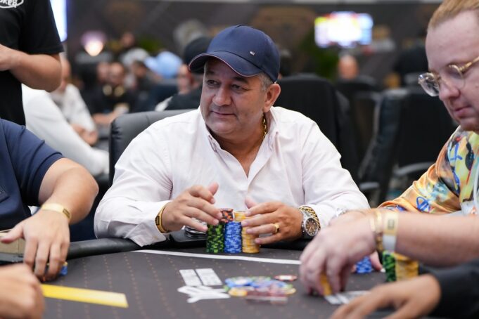 Ademar Silva avançou com um confortável stack no BSOP Millions