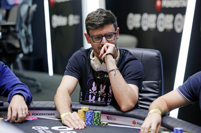 Allan Mello era o favorito para dobrar no BSOP Millions