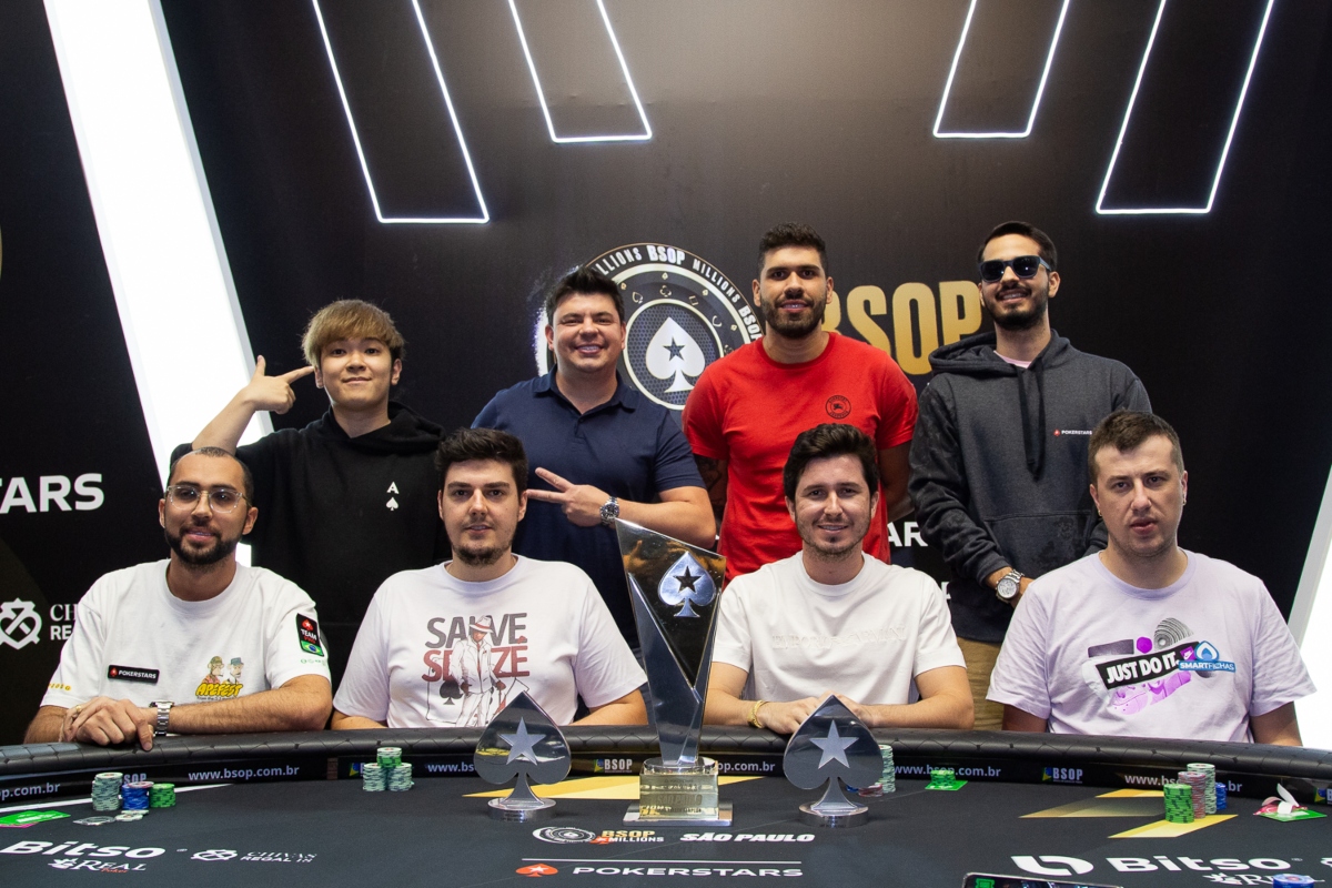 Mesa Final do High Roller PKO do LAPT