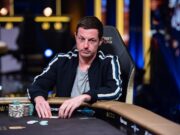 Tom Dwan tem boa vantagem pra começar a FT do Evento #11