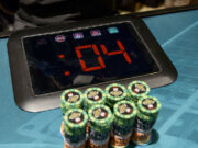 O action clock antes da bolha quer impedir o stall no WPT