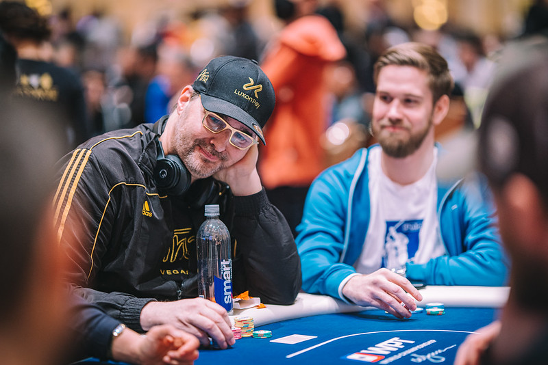 Phil Hellmuth possui uma rede de contatos vasta e de elite (foto: WPT)