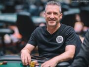 Perry Friedman partiu aos 55 anos (Foto: PokerNews/Hayley Hochstetler)