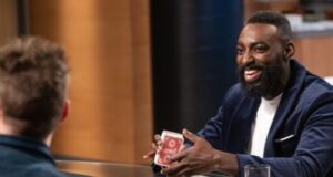 Eric Adjepong será o host do Wildcard Kitchen (Foto: Food Network)