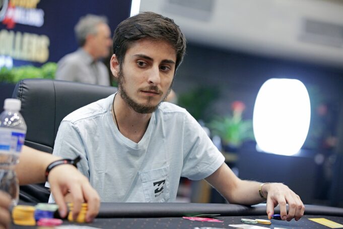 Daniel Aziz está firme na briga do Main Event-High da Carnival Series