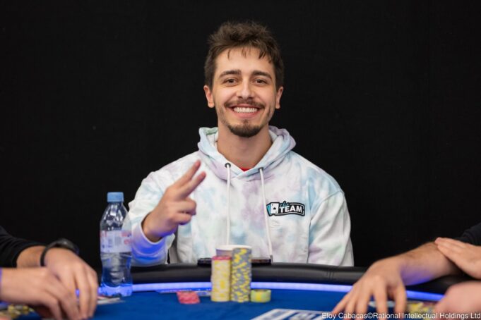 Felipe Ketzer estava inspirado no EPT Paris de 2023