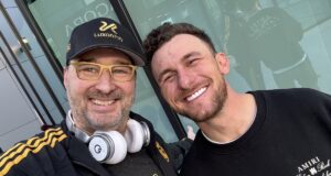 Phil Hellmuth e Johnny Manziel se encontraram recentemente (Foto: Reprodução/X @phil_hellmuth)