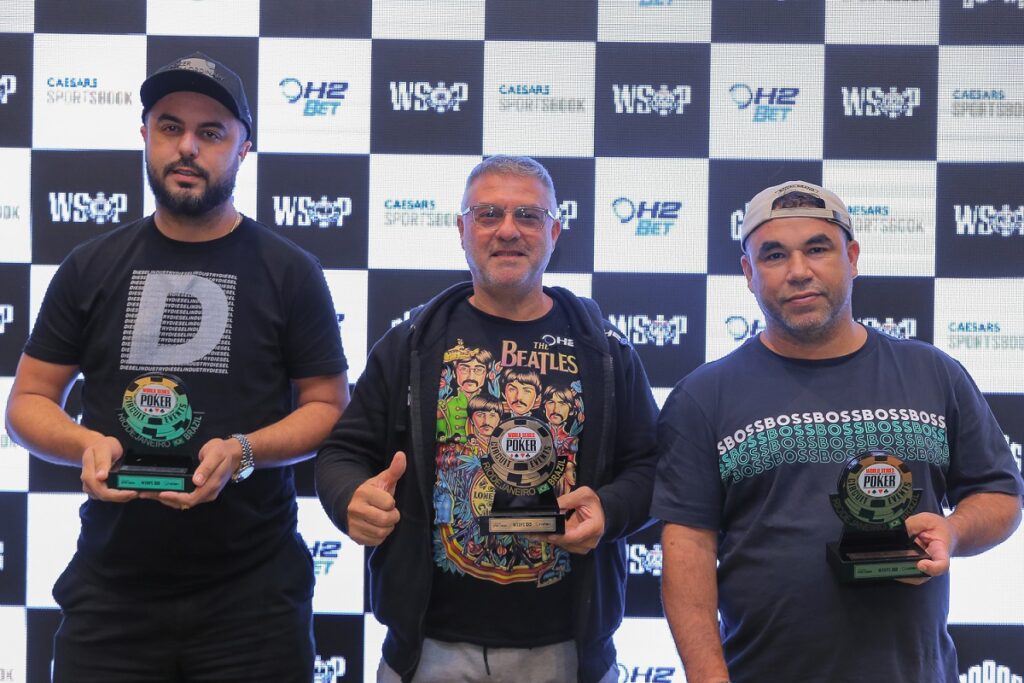 Pódio do Turbo Deepstack KO da WSOP Brazil