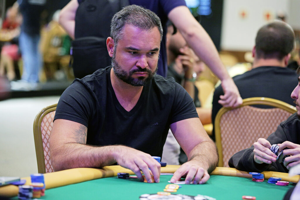 Ariel Bahia alcançou reta final do Main Event da WSOP Europa