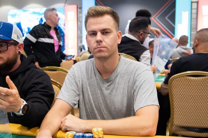 Kevin Ewald, chip leader do Dia 1C do Brazilian Storm