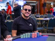 Pablo Siqueira avançou no topo do chip count