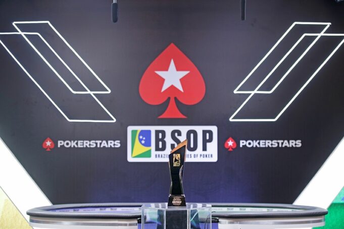 Mesa Final do Main Event do BSOP SP