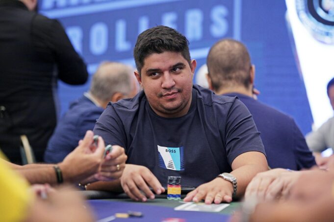 Luan Coelho puxa a fila na primeira parcial do ranking High Roller do BSOP